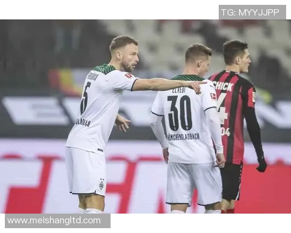 比勒菲尔德与门兴激战正酣谁能在这场较量中笑到最后