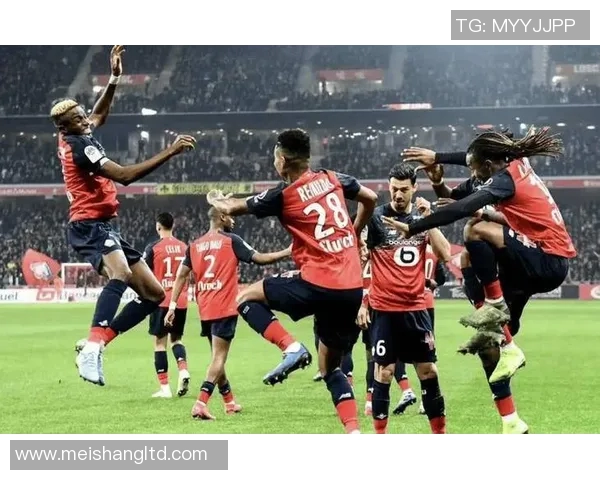 美因茨主场大胜沙尔克04,保级前景一线希望增加