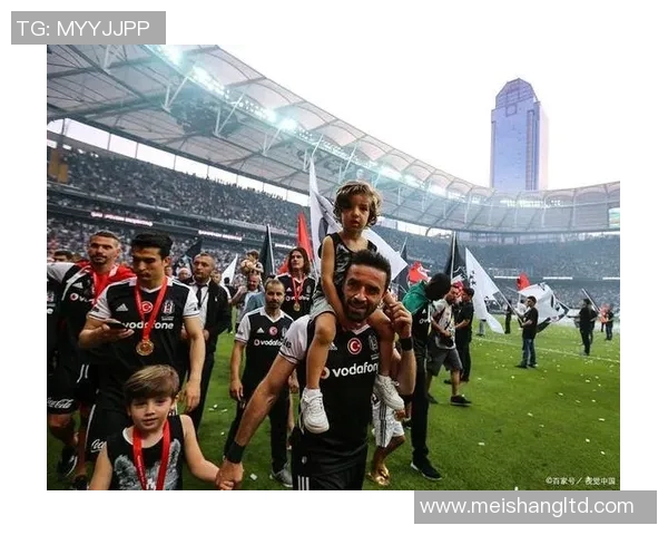 萨索洛与都灵比赛前瞻分析及双方近期状态对比