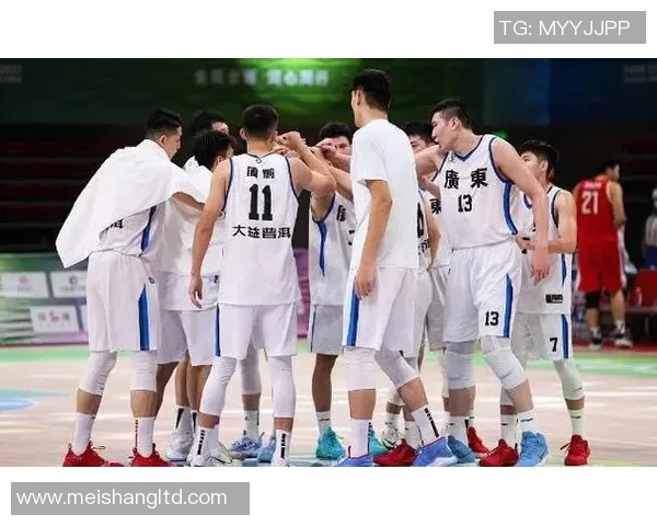 全运会篮球决赛辽宁队与新疆队巅峰对决精彩瞬间回顾